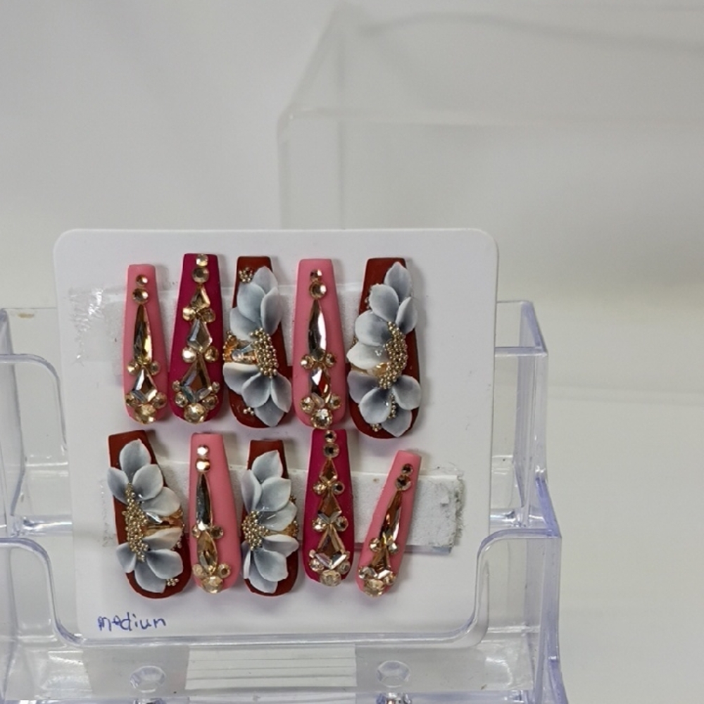 Red and Pink Floral Nail Set